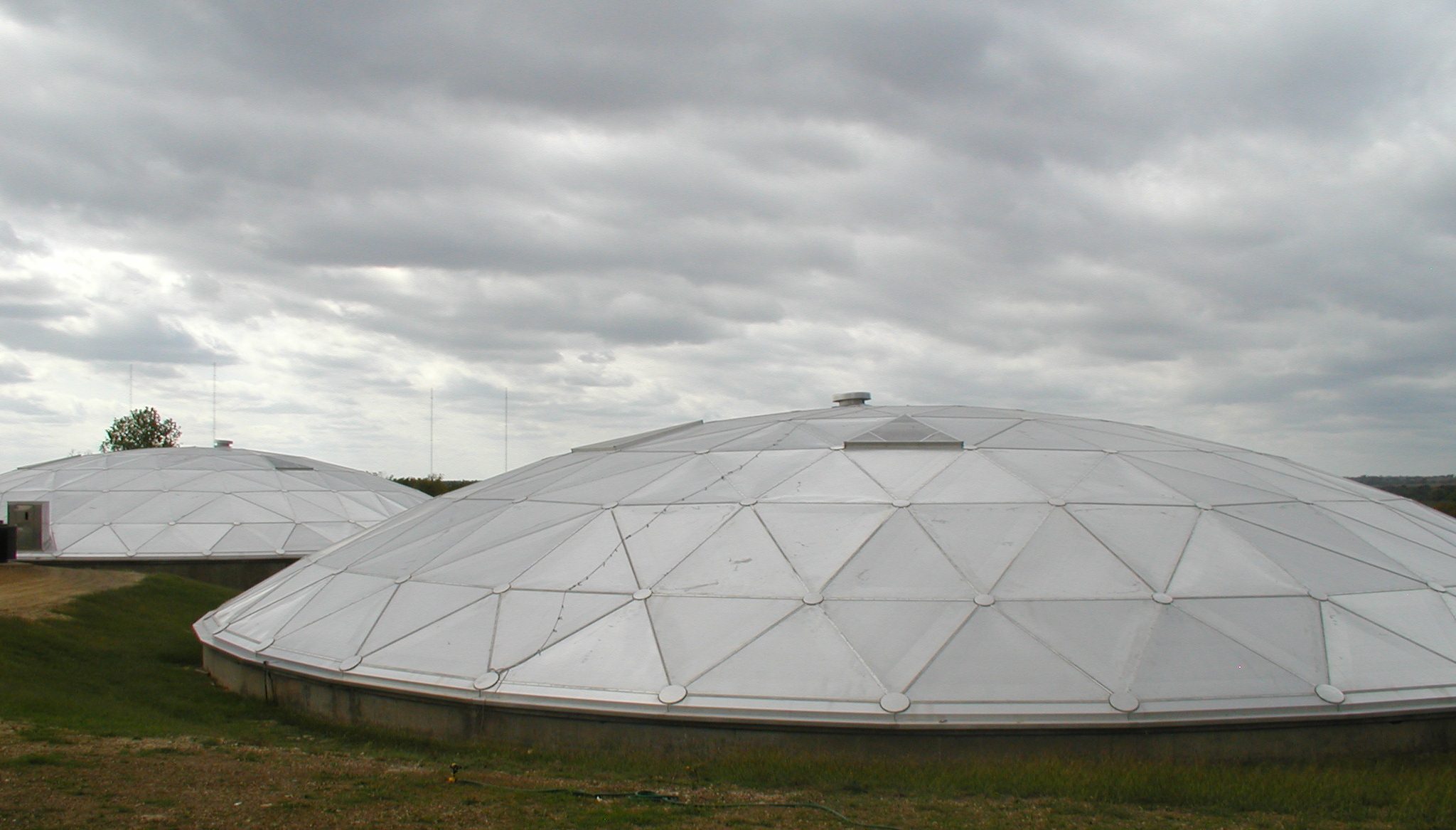 City of Cleburne Meets Challenges of Strict Environmental Standards & Severe Weather with Durable Aluminum Dome Roofs